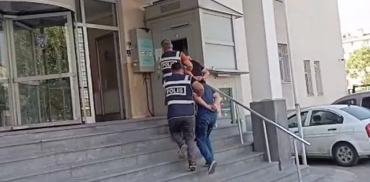 Kasten öldürme suçundan aranan 2 firari yakalandı