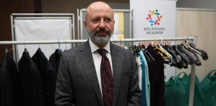 KOCASİNAN’DA İKİNCİ EL EŞYALAR YENİ MUTLULUKLARA KAPI AÇIYOR
