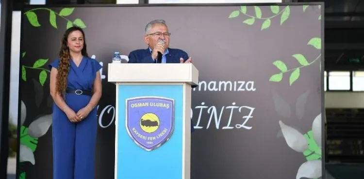 AKAR VE BÜYÜKKILIÇ, OSMAN ULUBAŞ KAYSERİ FEN LİSELİLER DERNEĞİ MEZUNLAR BULUŞMASI’NA KATILDI