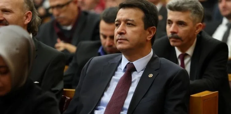 Milletvekili Arıkan, “Yurt ücretlerine yapılan zam vicdan yoksunluğudur”