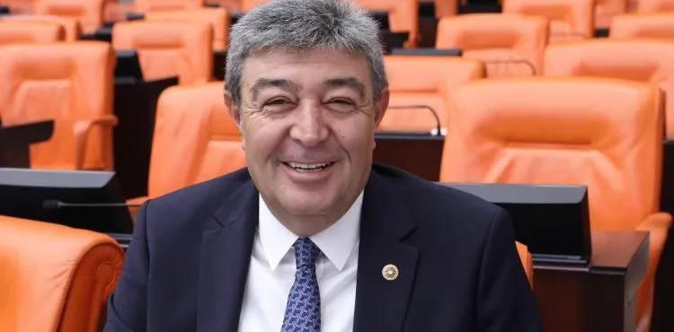 Dursun Ataş İyi Parti’den istifa etti