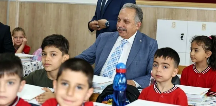 “ÇOCUKLARIMIZI GELECEĞİMİZİN GÜVENCESİ OLARAK GÖRÜYORUZ”