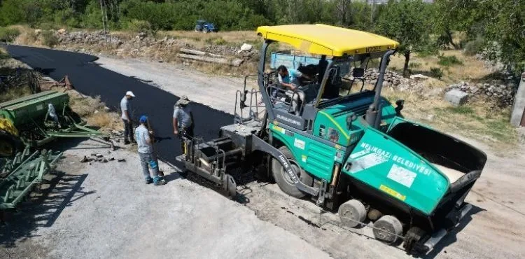 MELİKGAZİ BELEDİYESİ’NDEN BÜYÜK BÜRÜNGÜZ’DE KAPSAMLI ÇALIŞMA