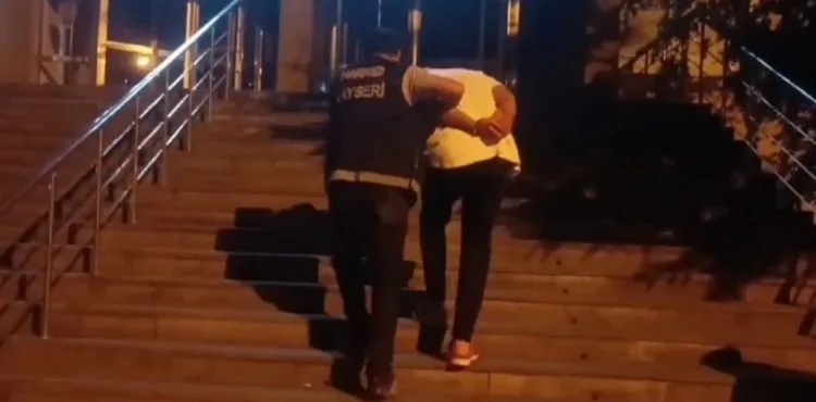 Uyuşturucu satıcılarına operasyon: 7 gözaltı