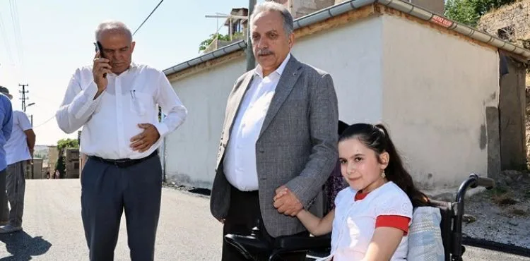 HEDİYE NUR İSTEDİ BAŞKAN YALÇIN YAPTI