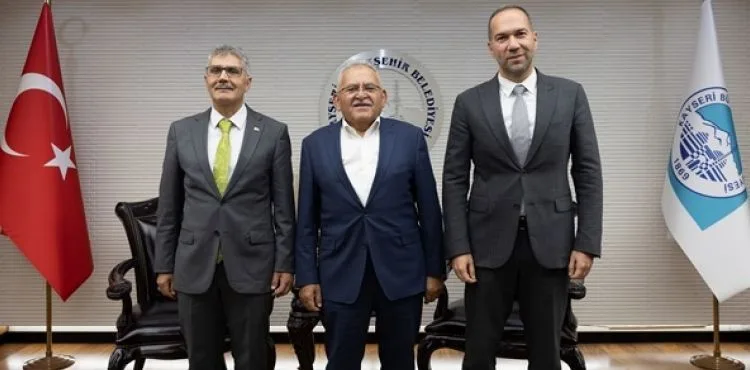 BAŞKAN BÜYÜKKILIÇ’A NİĞDE VALİSİ VE BELEDİYE BAŞKANI İLE MEHMETÇİK VAKFI MÜDÜRÜNDEN ZİYARET