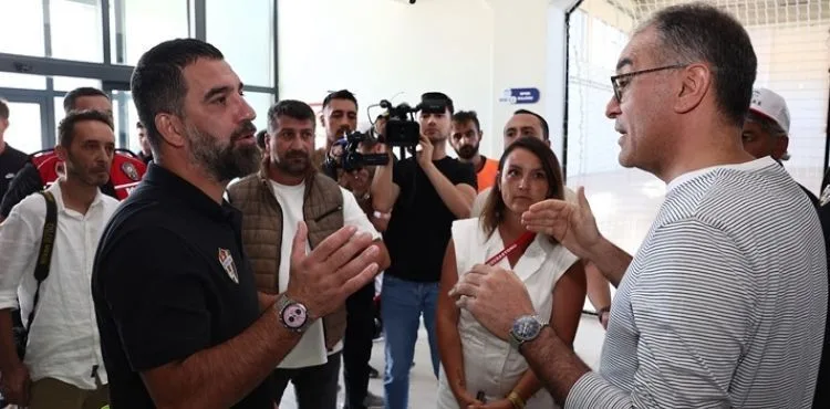 FUTBOLUN YILDIZ İSMİ ARDA TURAN'DAN BÜYÜKŞEHİR'İN YÜKSEK İRTİFA KAMP MERKEZİ’NE ÖVGÜ DOLU SÖZLER
