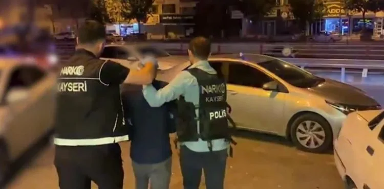 Narkotik operasyonunda 7 gözaltı