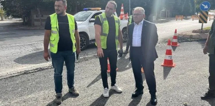 BÜYÜKKILIÇ’TAN, 19 MİLYON TL MALİYETLİ, 9 BİN 200 TON SICAK ASFALT KULLANILAN ÇALIŞMADA İNCELEME