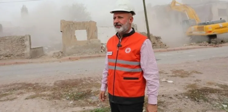 BAŞKAN ÇOLAKBAYRAKDAR, "KOCASİNAN'DA YAŞAMAK AYRICALIKTIR!"
