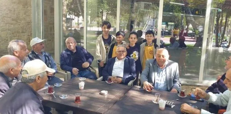 BAŞKAN BÜYÜKKILIÇ’TAN GALERİCİ ESNAFI VE VATANDAŞLA BULUŞMA