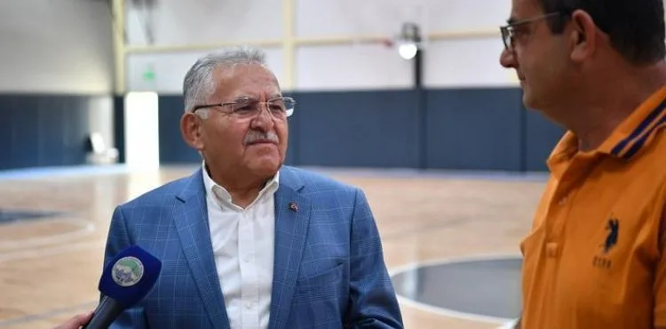 BAŞKAN BÜYÜKKILIÇ’TAN BÜYÜKŞEHİR TARAFINDAN ÇALIŞMALARI YAPILAN SPOR SALONUNDA İNCELEME