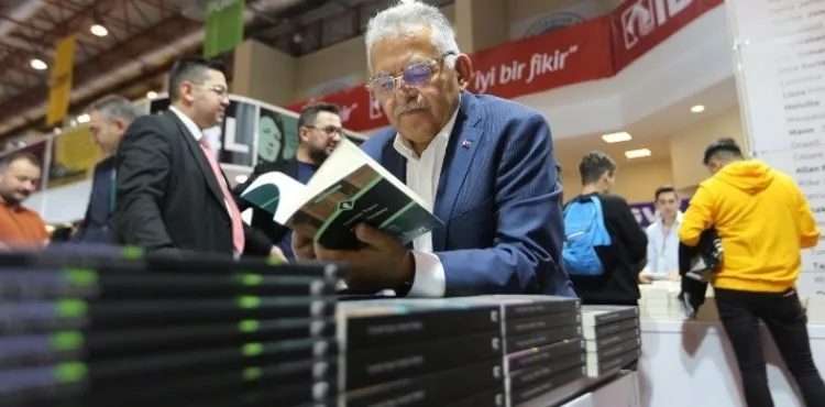 BAŞKAN BÜYÜKKILIÇ: “7’NCİ KİTAP FUARI’NDA KENDİ REKORUMUZU KIRMAYI HEDEFLİYORUZ”