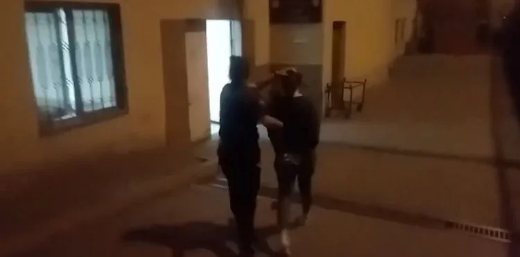 14 yıl 1 ay kesinleşmiş hapis cezası ile aranan kişi yakalandı