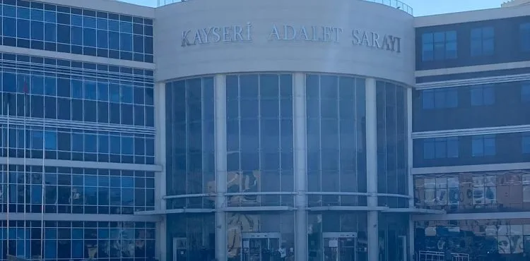 Ev almak için yapı kooperatifine para yatıran şahıslar yetkililere dava açtı