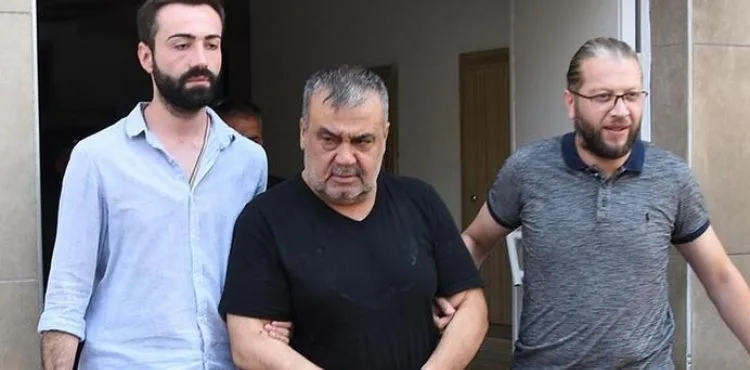 5 kişinin yaralandığı kavgada şarkıcı Metin Işık ve oğluna verilen hapis ile eşine beraat kararı bozuldu