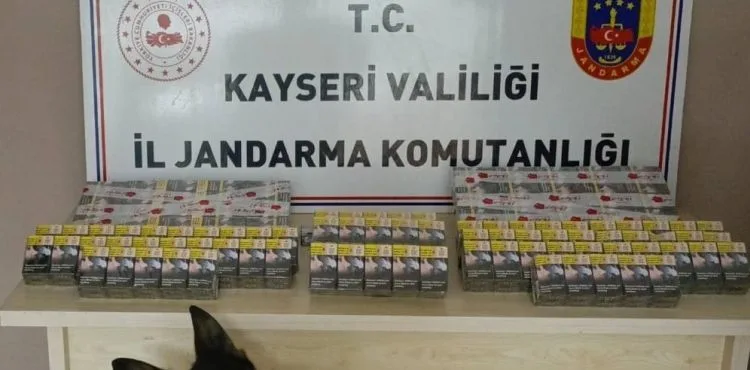 300 paket bandrolsüz kaçak sigara ele geçirildi