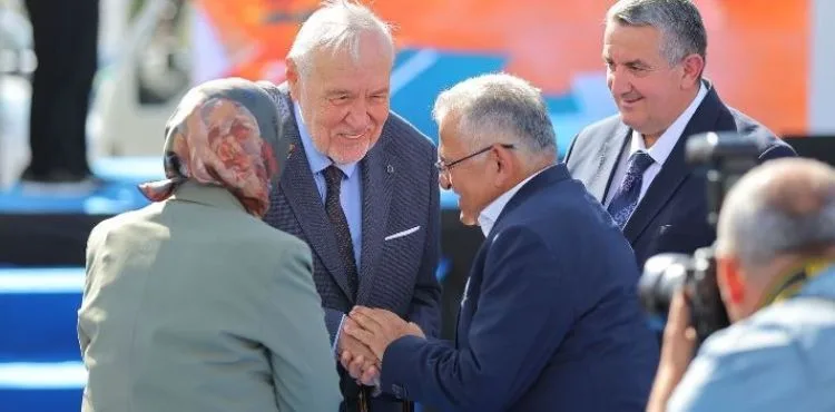 OKUYAN VE OKUTAN ŞEHİR KAYSERİ’DE 7’NCİ KİTAP FUARI KAPILARINI AÇTI