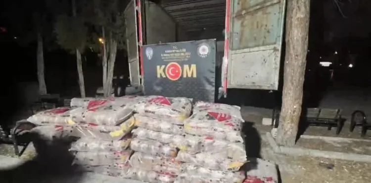 2 ton 160 kilogram kaçak tütün ele geçirildi