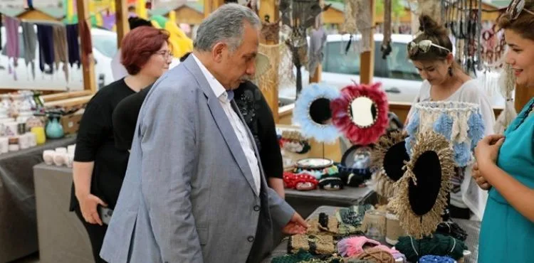 BU PAZAR 'MAHARETLİ ELLER' GÜNÜ