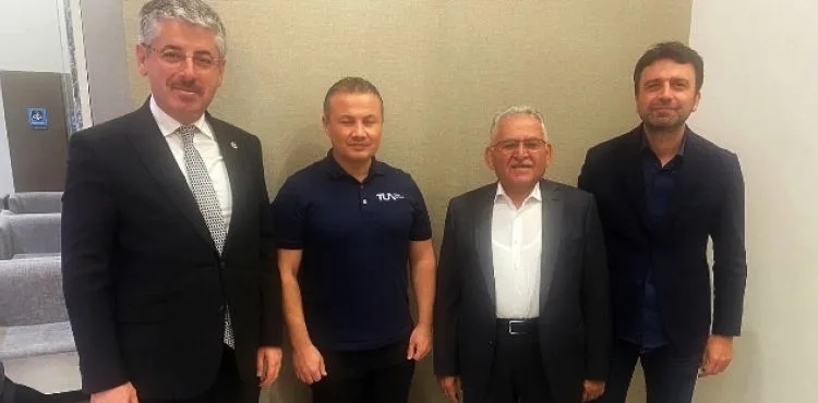 BAŞKAN BÜYÜKKILIÇ’TAN İLK TÜRK ASTRONOT GEZERAVCI’YA “BİLİM ŞENLİĞİ” DAVETİ
