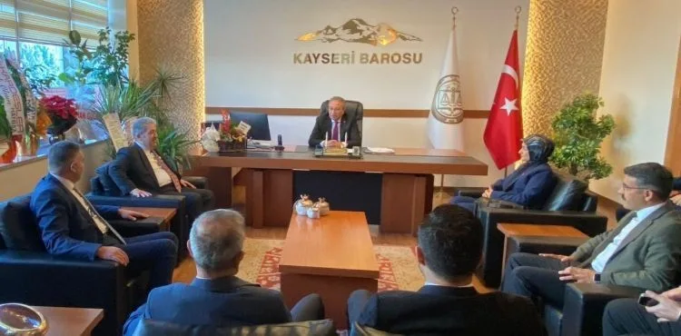 Milletvekili Özsoy’dan Baro Başkanı Özsoy’a tebrik