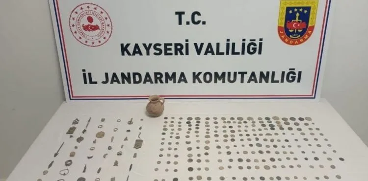 Jandarma operasyonuyla 255 tarihi eser ele geçirildi