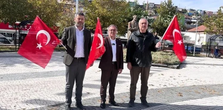BAŞKAN ÖZDOĞAN: "CUMHURİYETİMİZİ GURURLA VE COŞKUYLA KUTLUYORUZ"