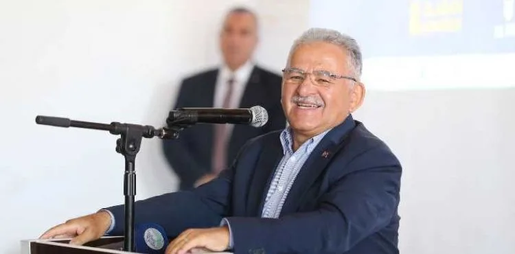 BAŞKAN BÜYÜKKILIÇ, AK PARTİ SARIOĞLAN İLÇE KONGRESİ’NDE BİRLİK BERABERLİĞE VURGU YAPTI