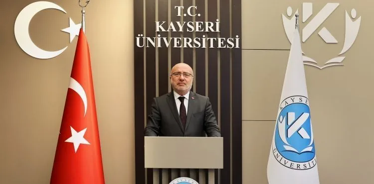 KAYÜ Rektörü Prof. Dr. Kurtuluş Karamustafa'dan “29 Ekim Cumhuriyet Bayramı” Mesajı