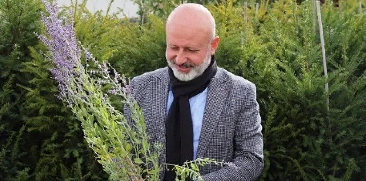 BAŞKAN ÇOLAKBAYRAKDAR, “KOCASİNAN’DA HER MEVSİM BİR BAŞKA GÜZEL!”