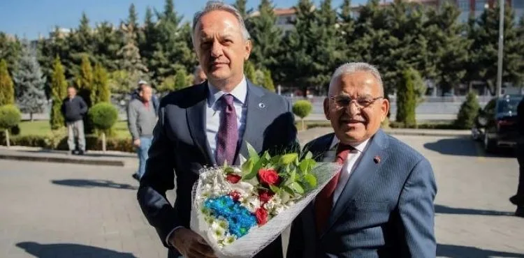 BAKAN YARDIMCISI YAZGI’DAN BAŞKAN BÜYÜKKILIÇ’A ZİYARET