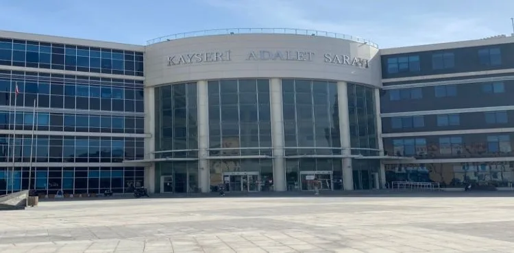 Para vermeyen halasına karşı yağma'ya çalışıp yaralayan şahsa 4 yıl hapis