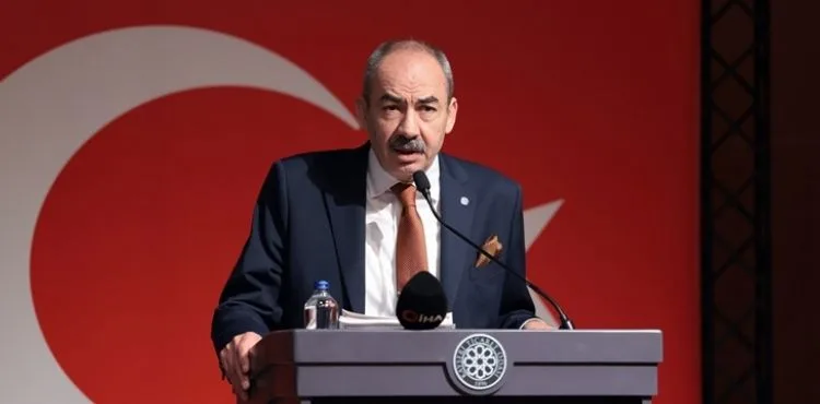 GÜLSOY : “ESKİ TİCARET ODASI BİNAMIZ İLE DÜNYA TİCARET MERKEZİ FUAR ALANINI TAKAS EDEREK DEĞİŞİME GİDECEĞİZ”