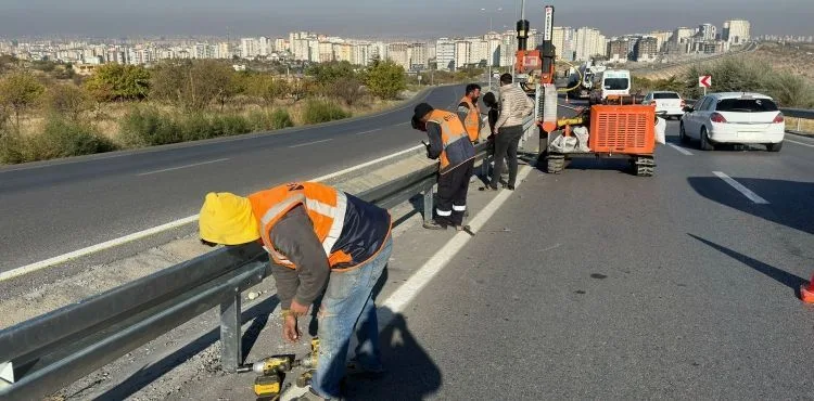 BAŞKAN BÜYÜKKILIÇ: “YOLLARDA KONFOR VE GÜVENLİĞİ ARTTIRAN 4 MİLYON TL’LİK DOKUNUŞ YAPTIK”