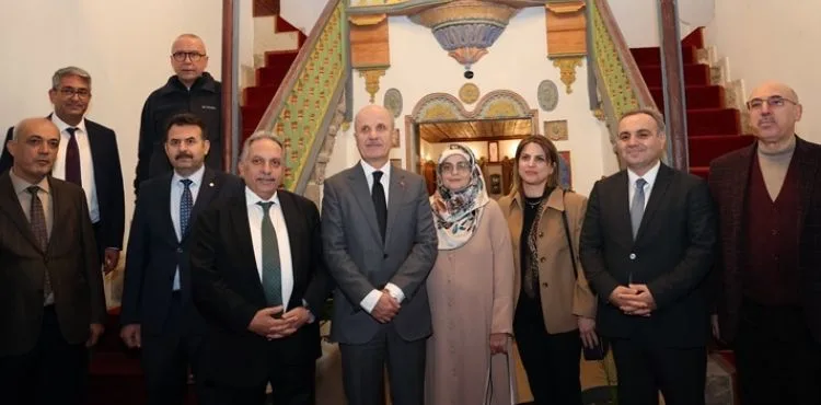 YÖK BAŞKANI ÖZVAR YAMAN DEDE'DE