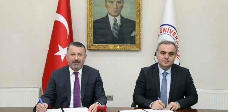 ERÜ ile Karabük Üniversitesi Arasında İş Birliği Protokolü İmzalandı