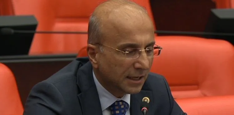 CHP’li Aşkın Genç: Kayseri’deki son çocuk enfeksiyon hastalıkları uzmanı da istifa etti…