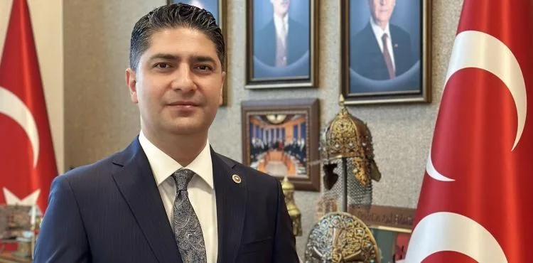 ÖZDEMİR, 25 YAŞ VE ÜSTÜ ARAÇLAR İÇİN KANUN TEKLİFİ VERDİ