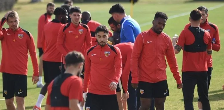 Sinan Kaloğlu: Rakibimiz Fenerbahçe'nin gücü belli