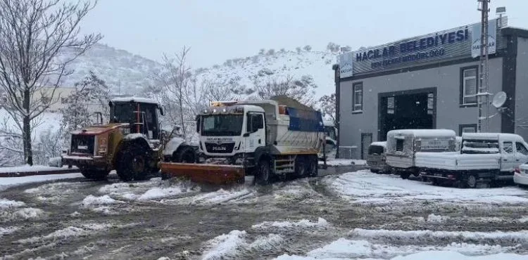 BAŞKAN ÖZDOĞAN: "HACILAR'DA KARLA MÜCADELE İÇİN TEYAKKUZDAYIZ"