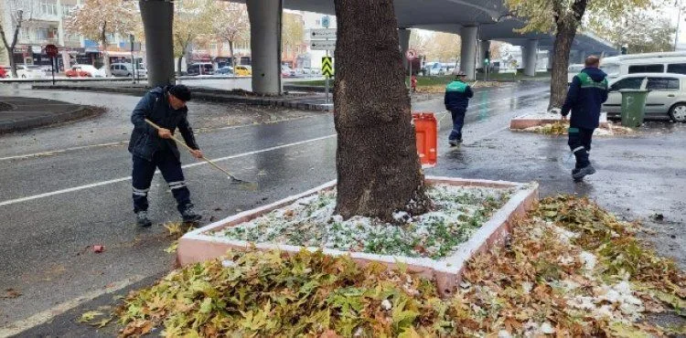 BÜYÜKŞEHİR, KIŞIN ZORLU ŞARTLARINDA VATANDAŞIN YANINDA