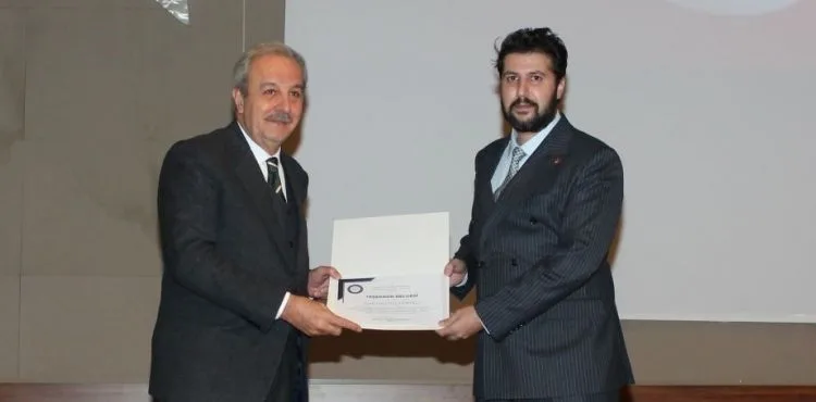 NNYÜ’DE ÖĞRENCİLER “SİBER ZORBALIK VE ISRARLI TAKİPLE MÜCADELE” KONUSUNDA BİLGİLENDİRİLDİ
