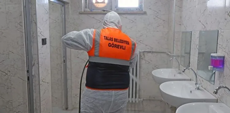 TALAS'TA OKUL TEMİZLİĞİ TAM GAZ