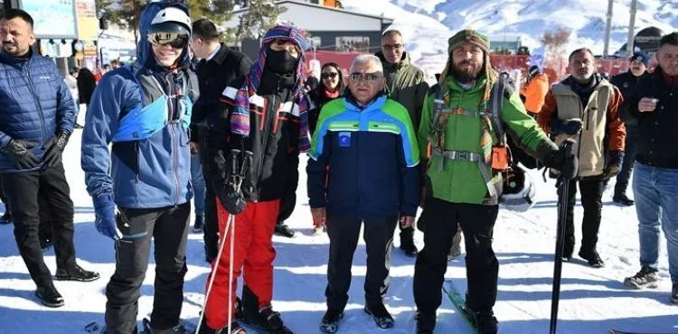 BAŞKAN BÜYÜKKILIÇ: “ERCİYES, HAFTA SONU 32 BİNİ AŞKIN ZİYARETÇİ AĞIRLADI”