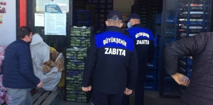 BÜYÜKŞEHİR ZABITA, 1 AYDA BİN 250 DENETİM İLE ŞEHRİN HUZURUNA KATKI SAĞLIYOR