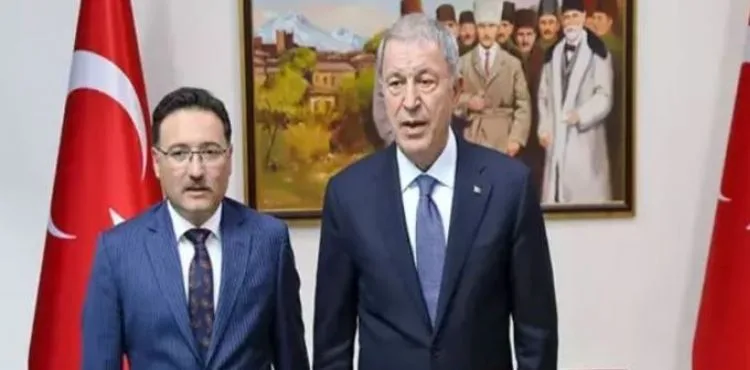 Hulusi Akar ve Vali Çiçek’e CİMER üzerinden hakaret iddiasına 2 yıla kadar hapis istemi