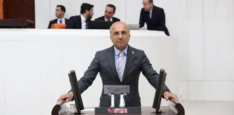 komutanların olumlu kanaatlerinin olumsuz kanaate dönüştürülmesinin istenmesinin hukuki dayanağı nedir?