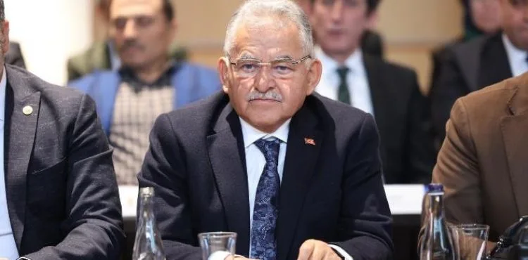 BÜYÜKKILIÇ, KONYA’DA AK PARTİ GENEL MERKEZ YEREL YÖNETİMLER BAŞKANLIĞI İSTİŞARE TOPLANTISI’NA KATILDI