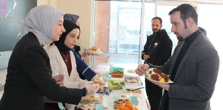 NNYÜ’DE İLKOKUL YARARINA KERMES